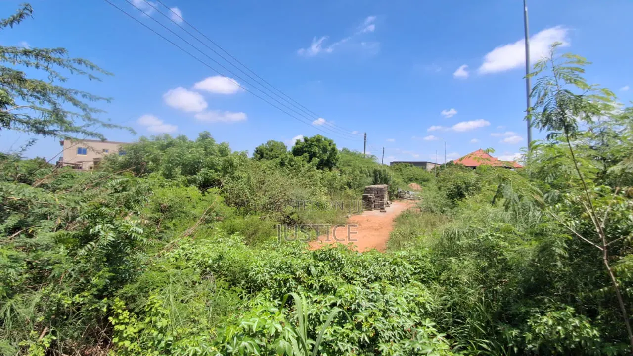 Titled 5 Plots of Land in a Gated Community Trasacco in Otano