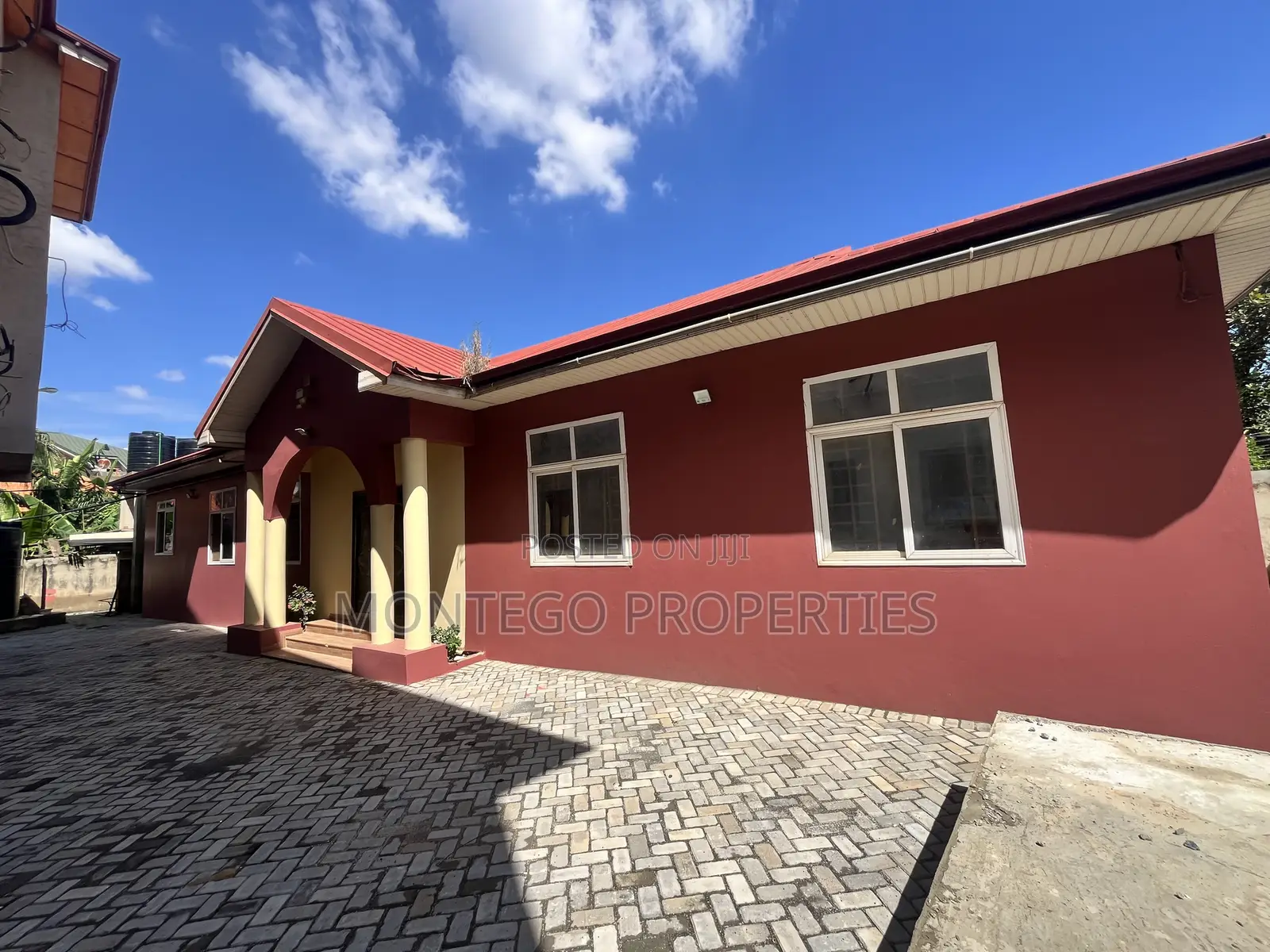 3bdrm Apartment in North Legon, Haatso for rent in Haatso
