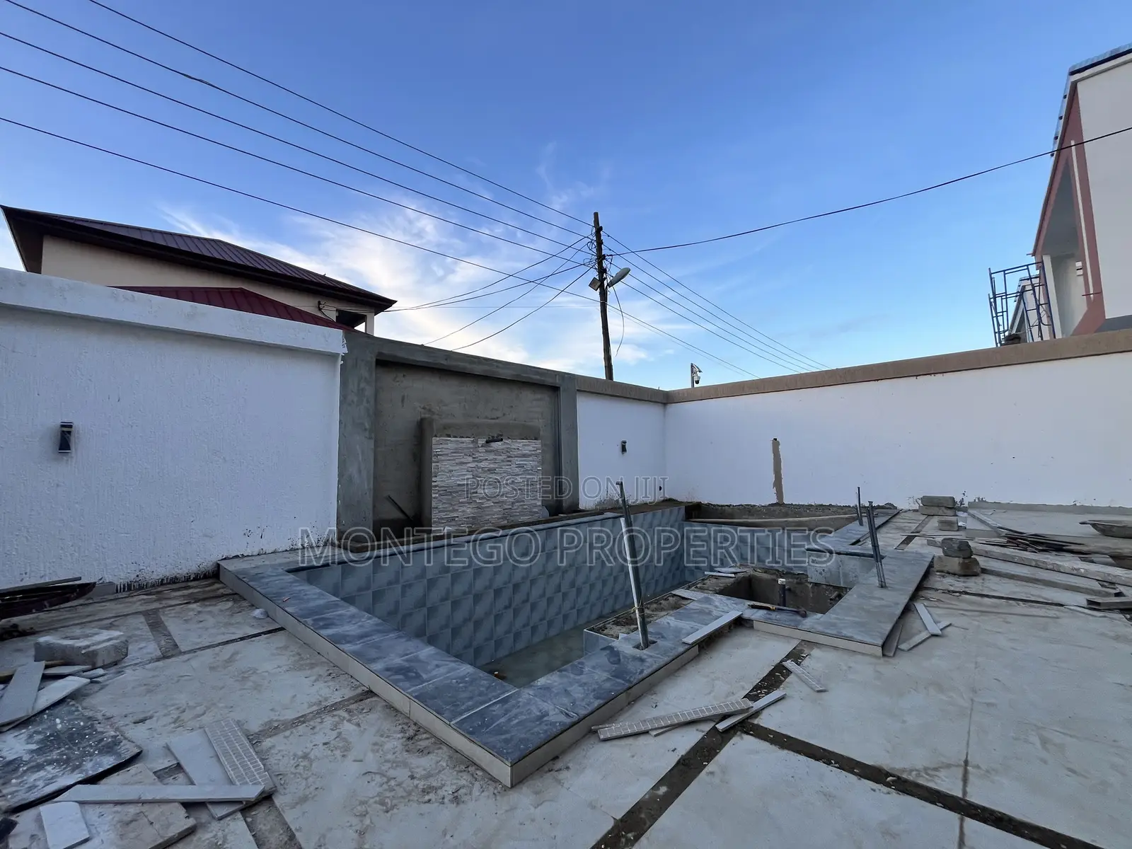 4bdrm House in East Legon for sale in East Legon