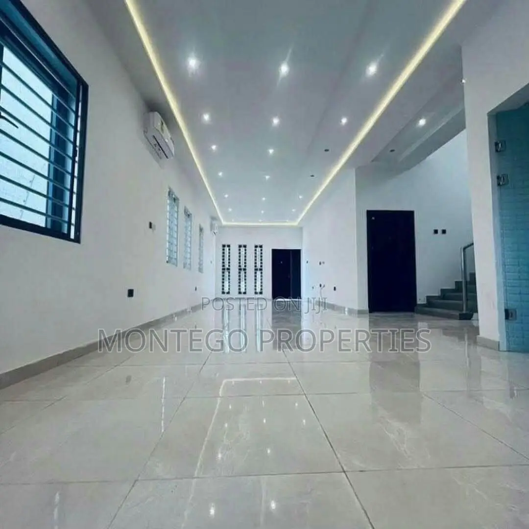 4bdrm House in East Legon for sale in East Legon