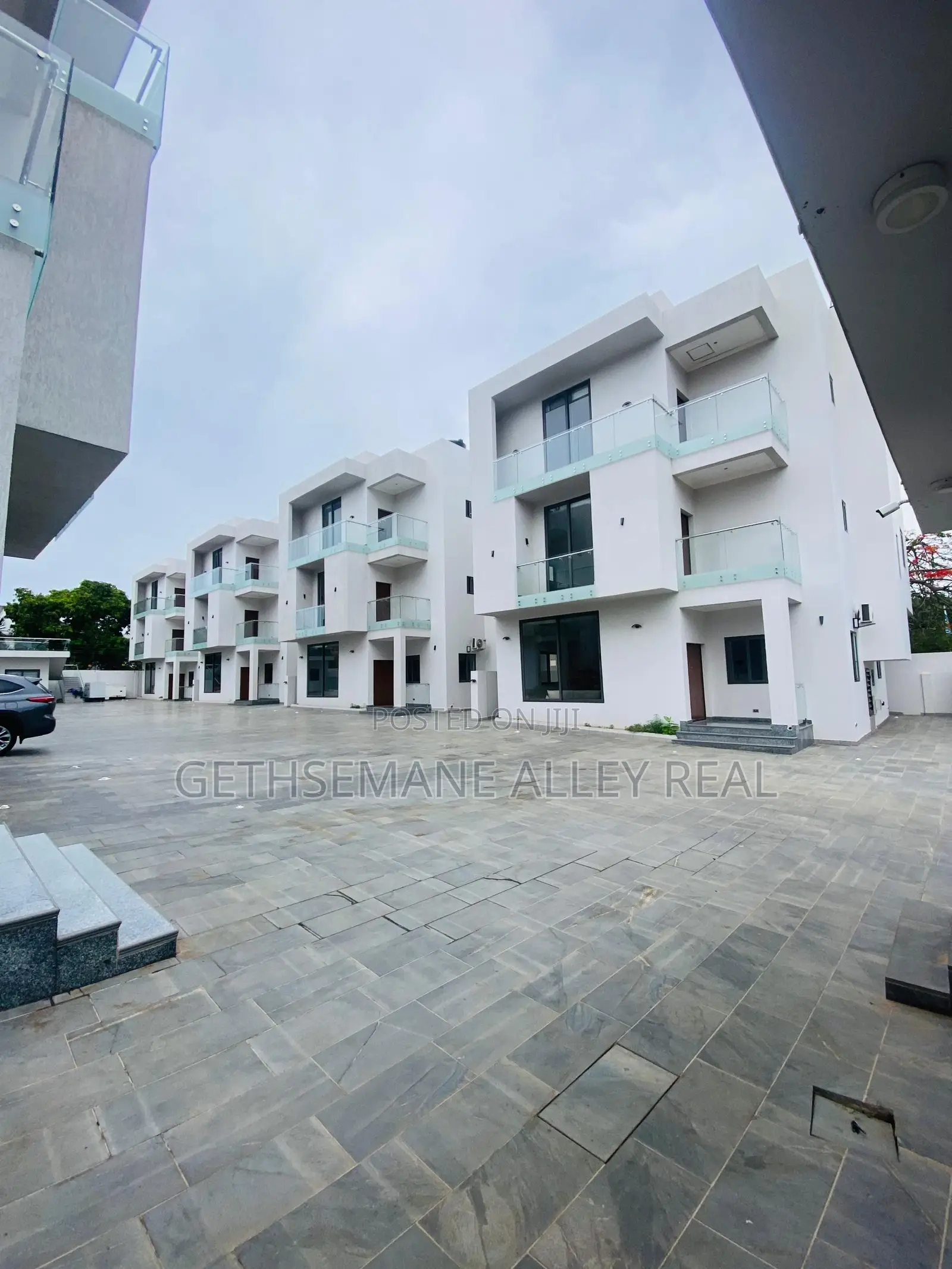 4bdrm Block of Flats in Airport Residential for rent in Airport Residential Area