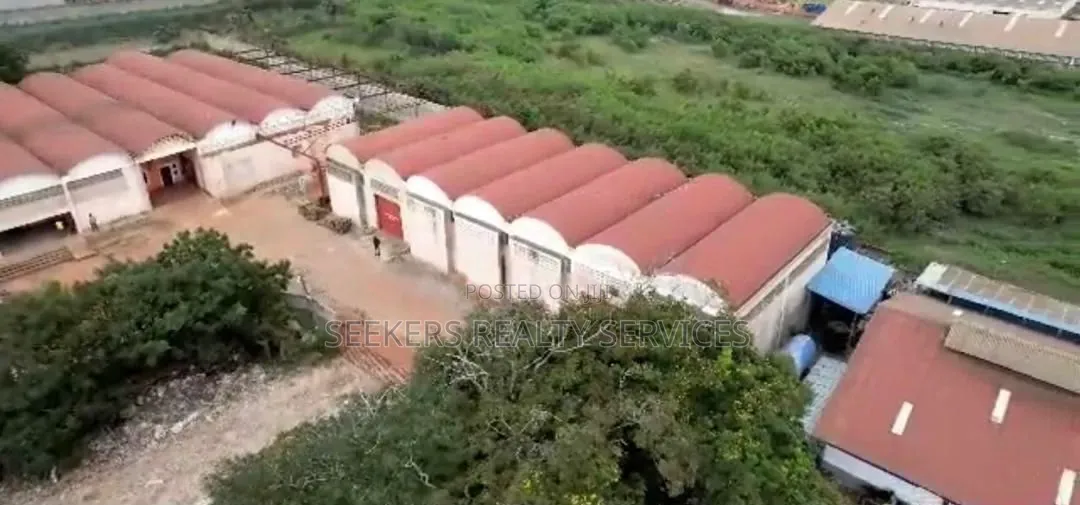 Warehouse for Sale at Tema Harbor. in Community 25