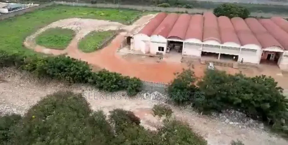 Warehouse for Sale at Tema Harbor. in Community 25
