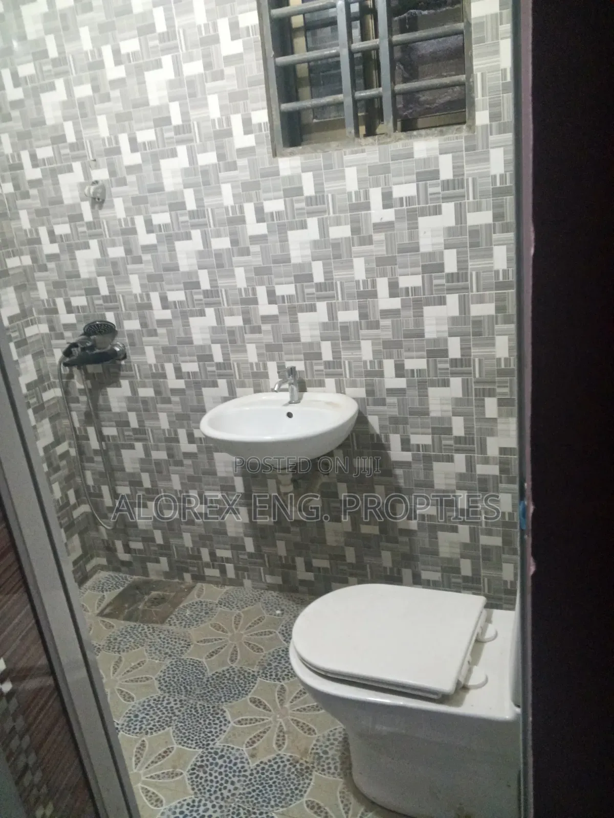 1bdrm Apartment in Ashieyie, Frafraha for rent in Frafraha