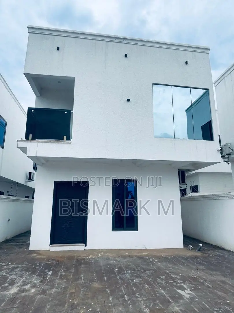 4bdrm House in School Junction, Ashaley Botwe for rent in Ashaley Botwe