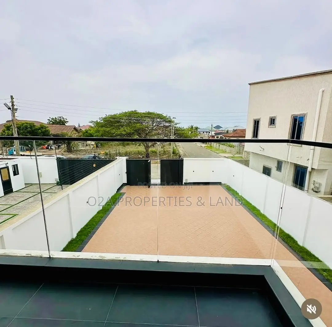 4bdrm House in Spintex, Baatsona Total for sale in Baatsona Total
