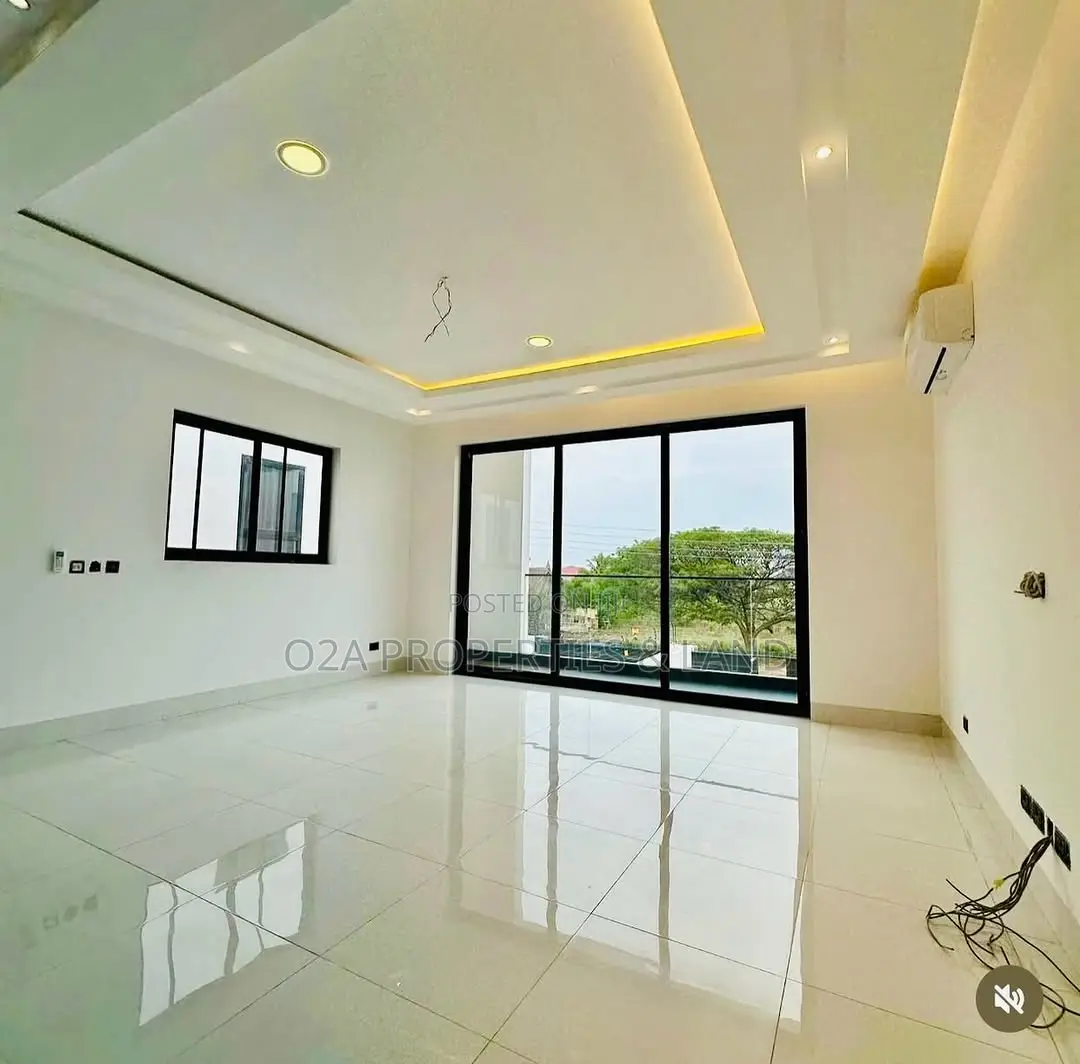 4bdrm House in Spintex, Baatsona Total for sale in Baatsona Total