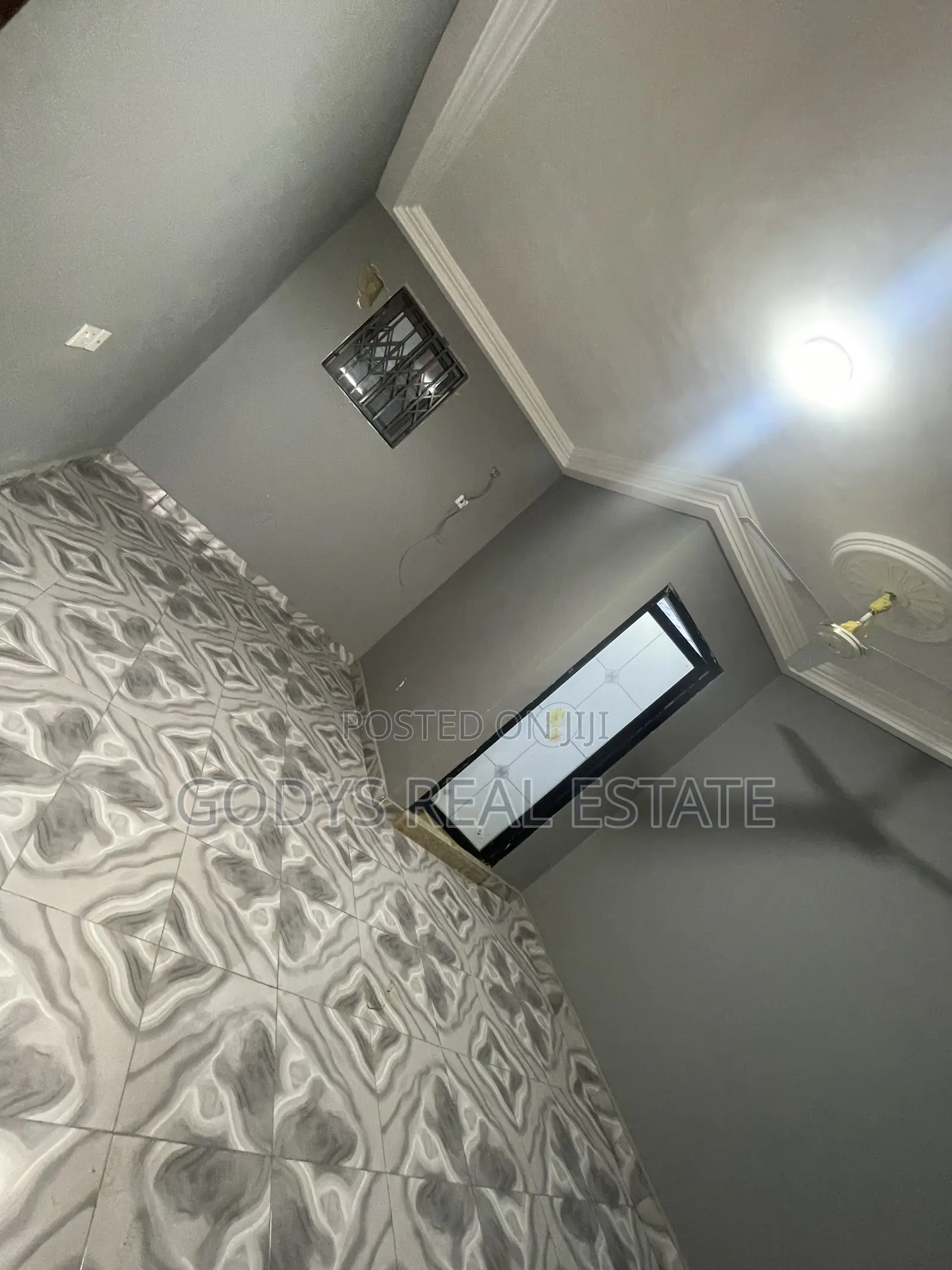 1bdrm Apartment in Nurses, Kasoa for rent in Kasoa