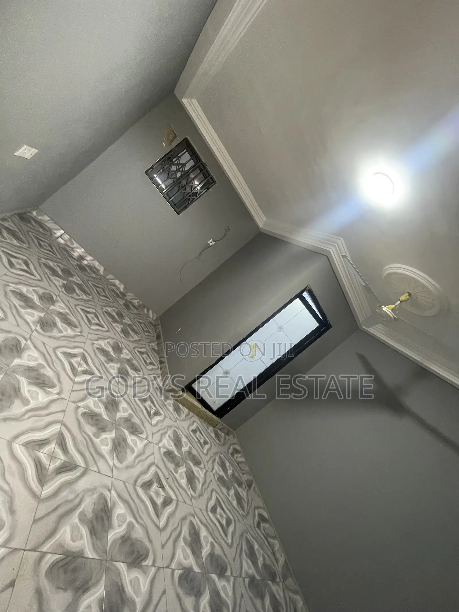1bdrm Apartment in Nurses, Kasoa for rent in Kasoa
