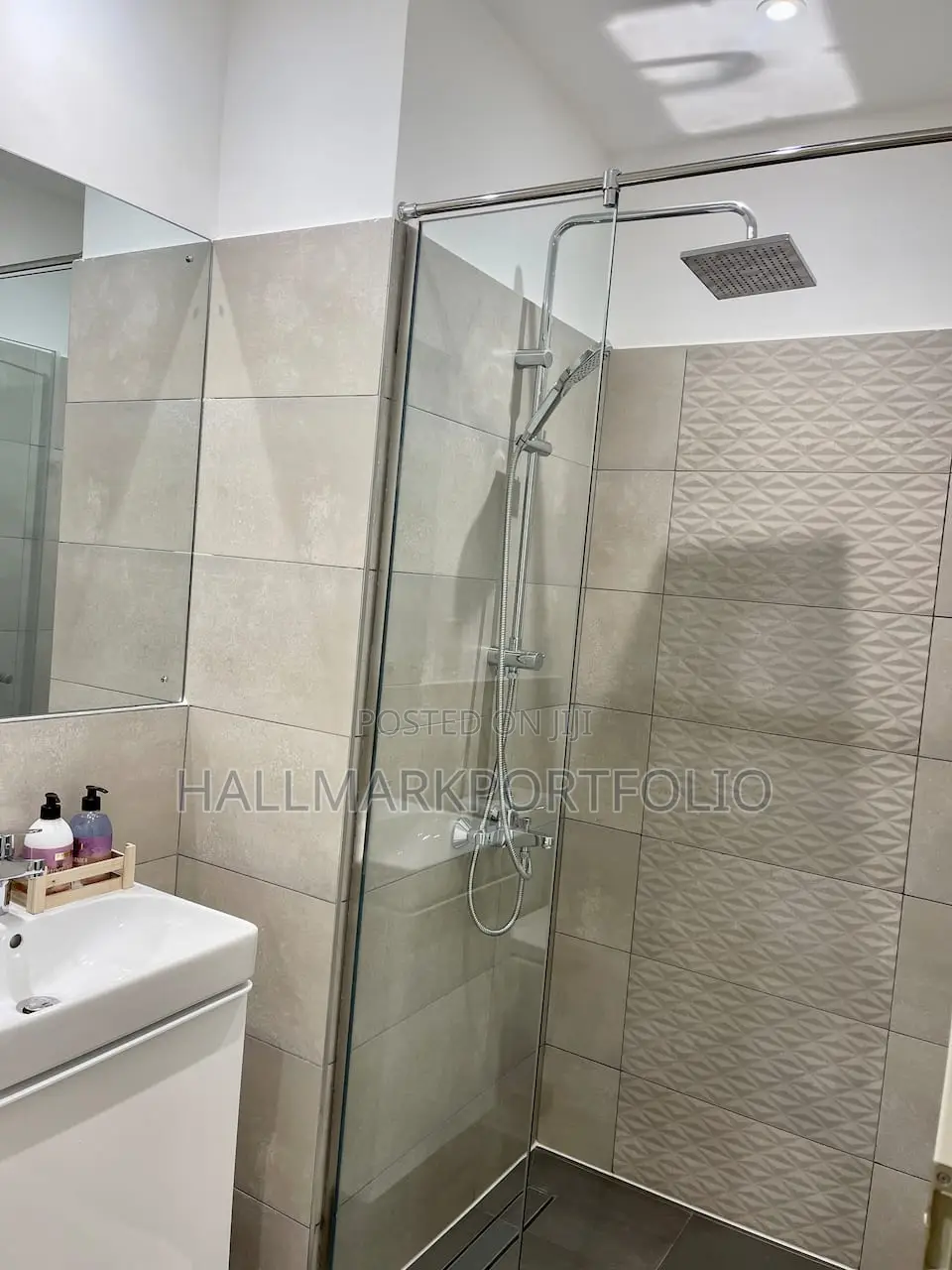 Furnished 1bdrm Apartment in The Lennox, Airport Residential Area in Airport Residential Area