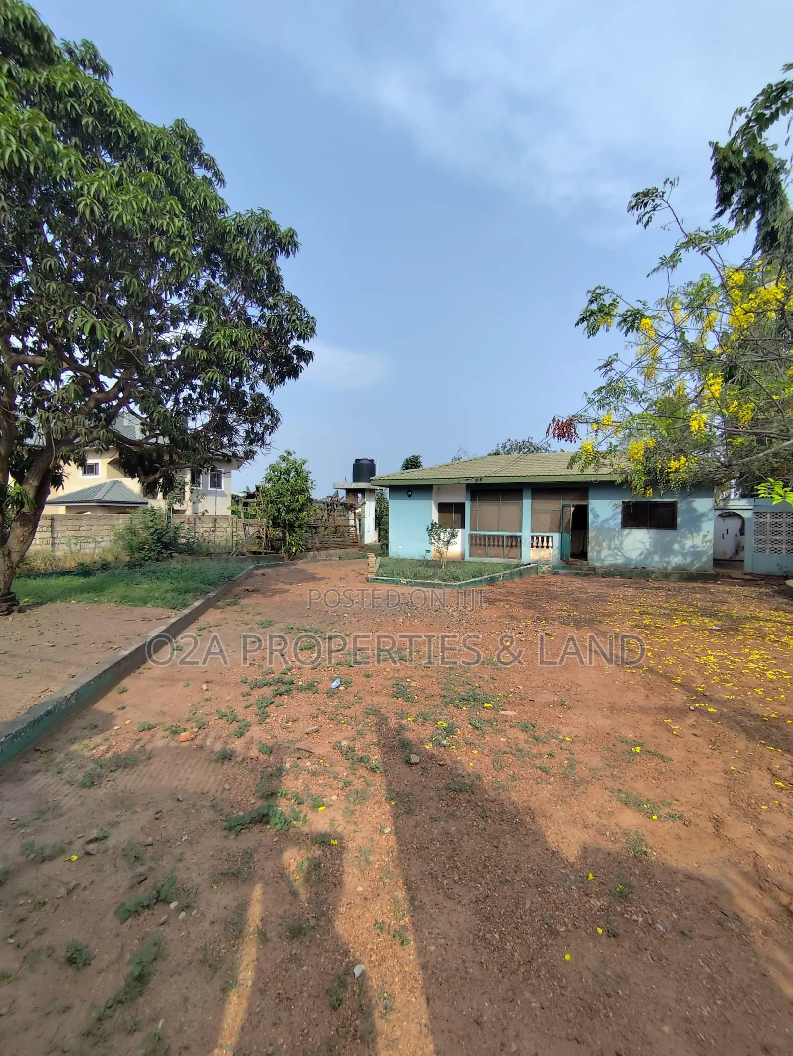 2bdrm House in Adenta, Housing Down for sale in Housing Down