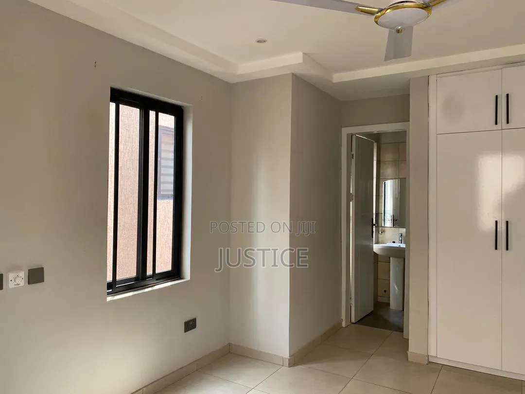 3bdrm Duplex in Ayi Mensah, Oyarifa Mall Area for rent in Oyarifa Mall Area