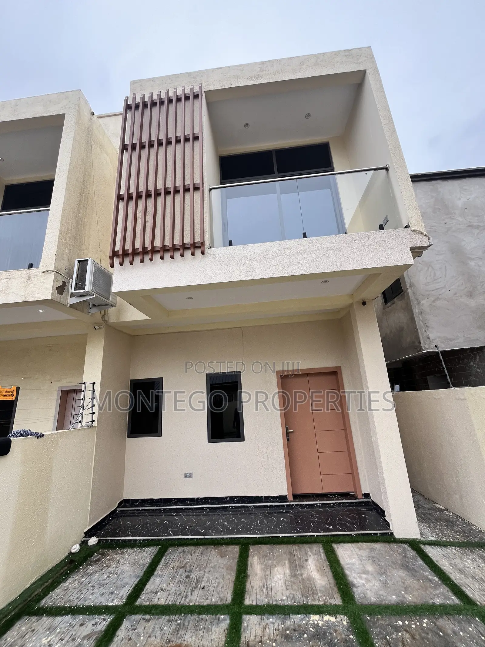 2bdrm House in Adjiringanor, School Junction for rent in School Junction