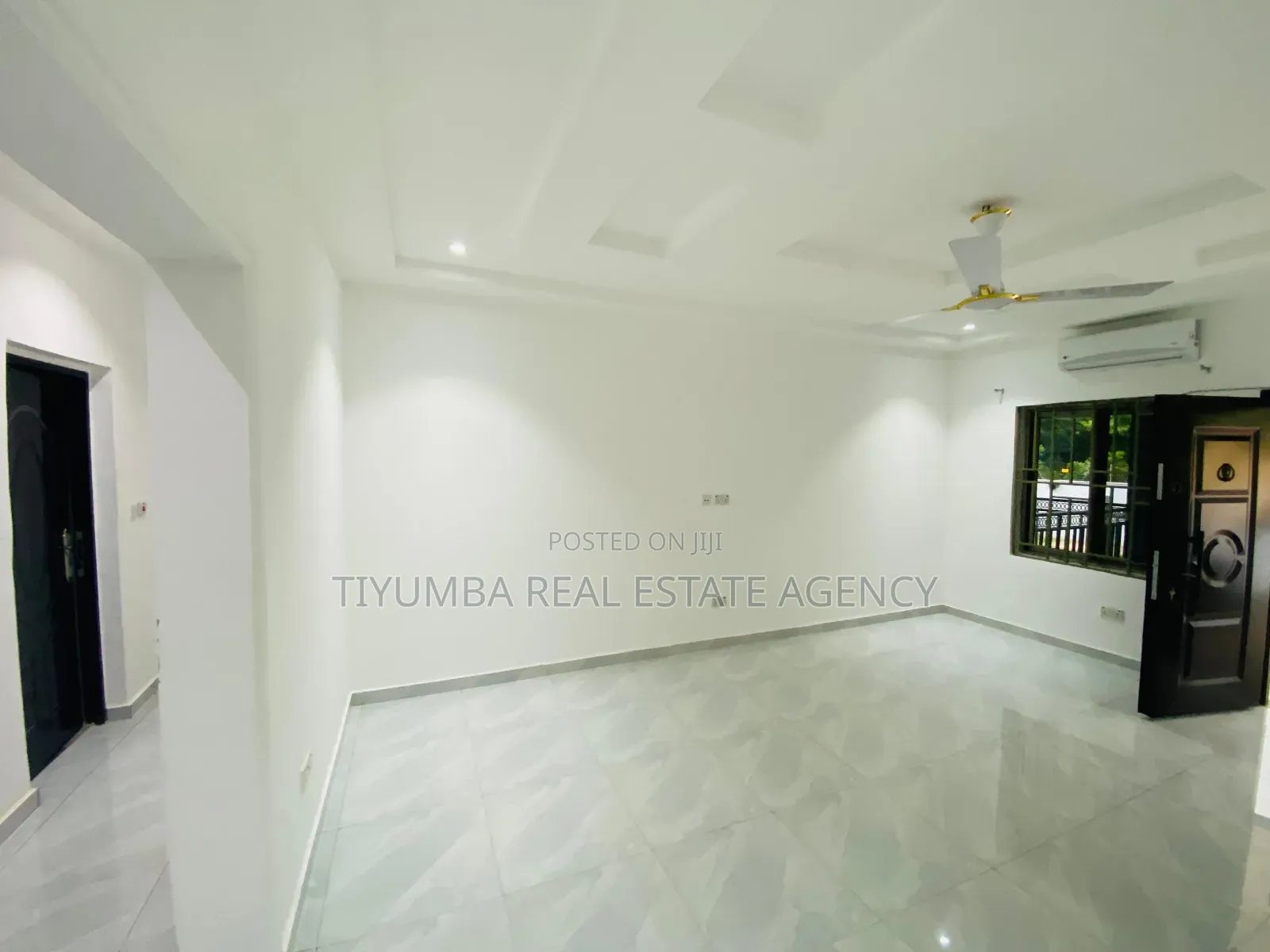 2bdrm Apartment in Tiyumba Real Estate, Dzorwulu for rent in Dzorwulu