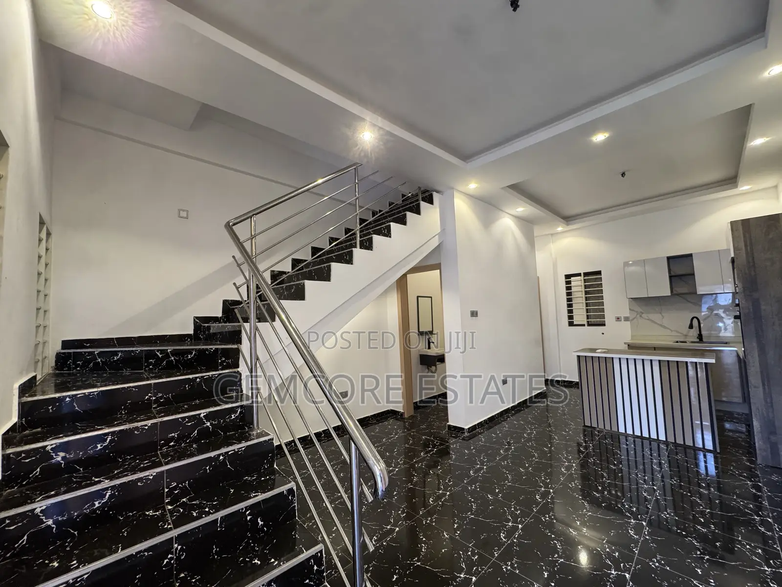 2bdrm Townhouse / Terrace in Nanakrom, Ashaley Botwe for rent in Ashaley Botwe