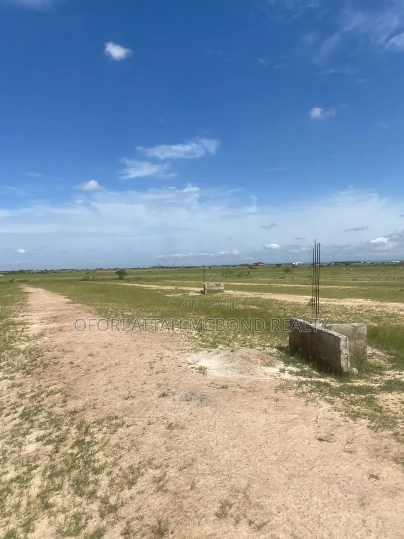 Prampram (Genuine) - Estate Full Plots ! (Litigation-Free) __ in Prampram