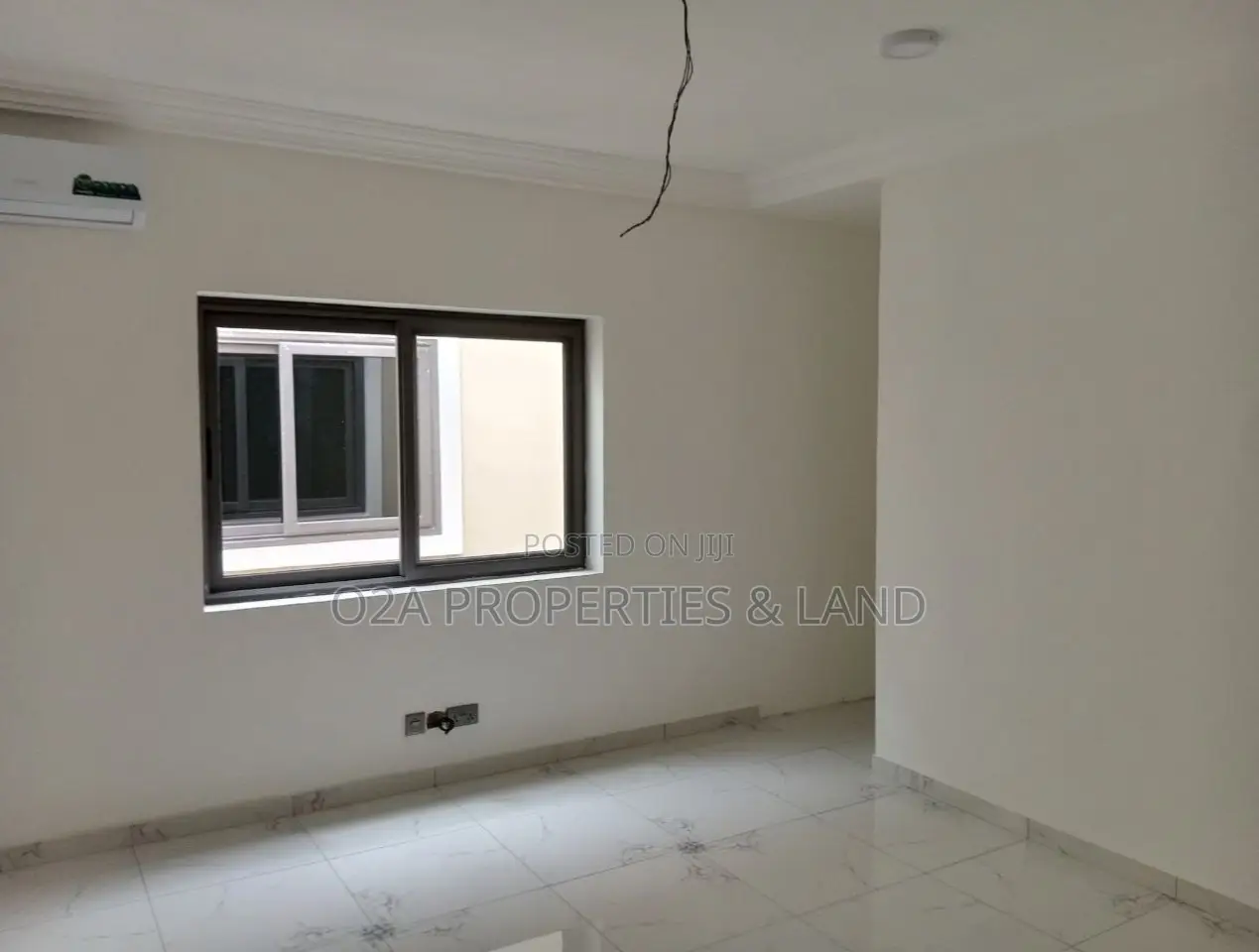 3bdrm Townhouse / Terrace in Adenta, Barrier for rent in Barrier