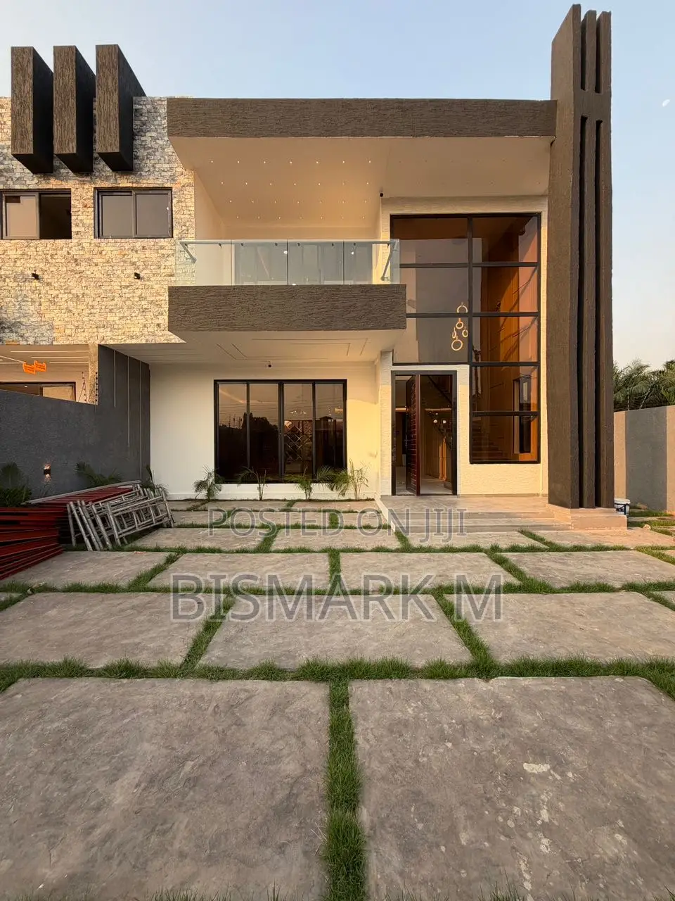4bdrm House in East Legon for sale in East Legon