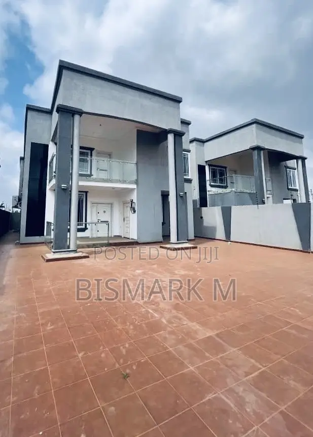 4bdrm House in Lakeside Estate, Ashaley Botwe for rent in Ashaley Botwe