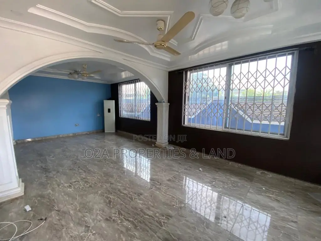 4bdrm House in Spintex, Baatsona Total for rent in Baatsona Total