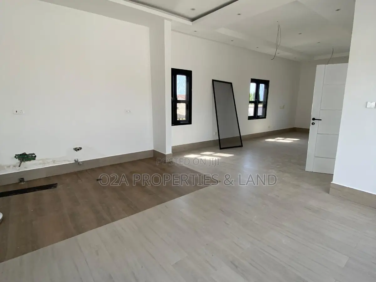 4bdrm House in Spintex, Baatsona Total for rent in Baatsona Total