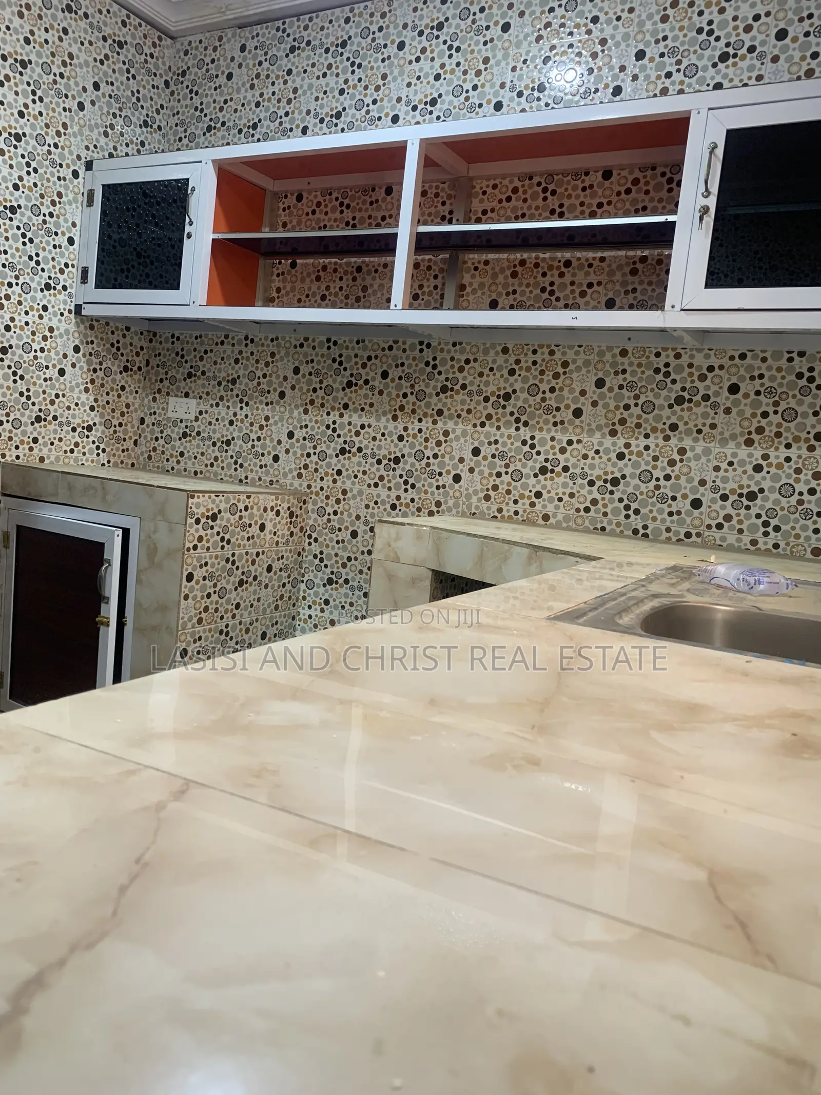 2bdrm Apartment in Lasisi And Christ, Amasaman for rent in Amasaman