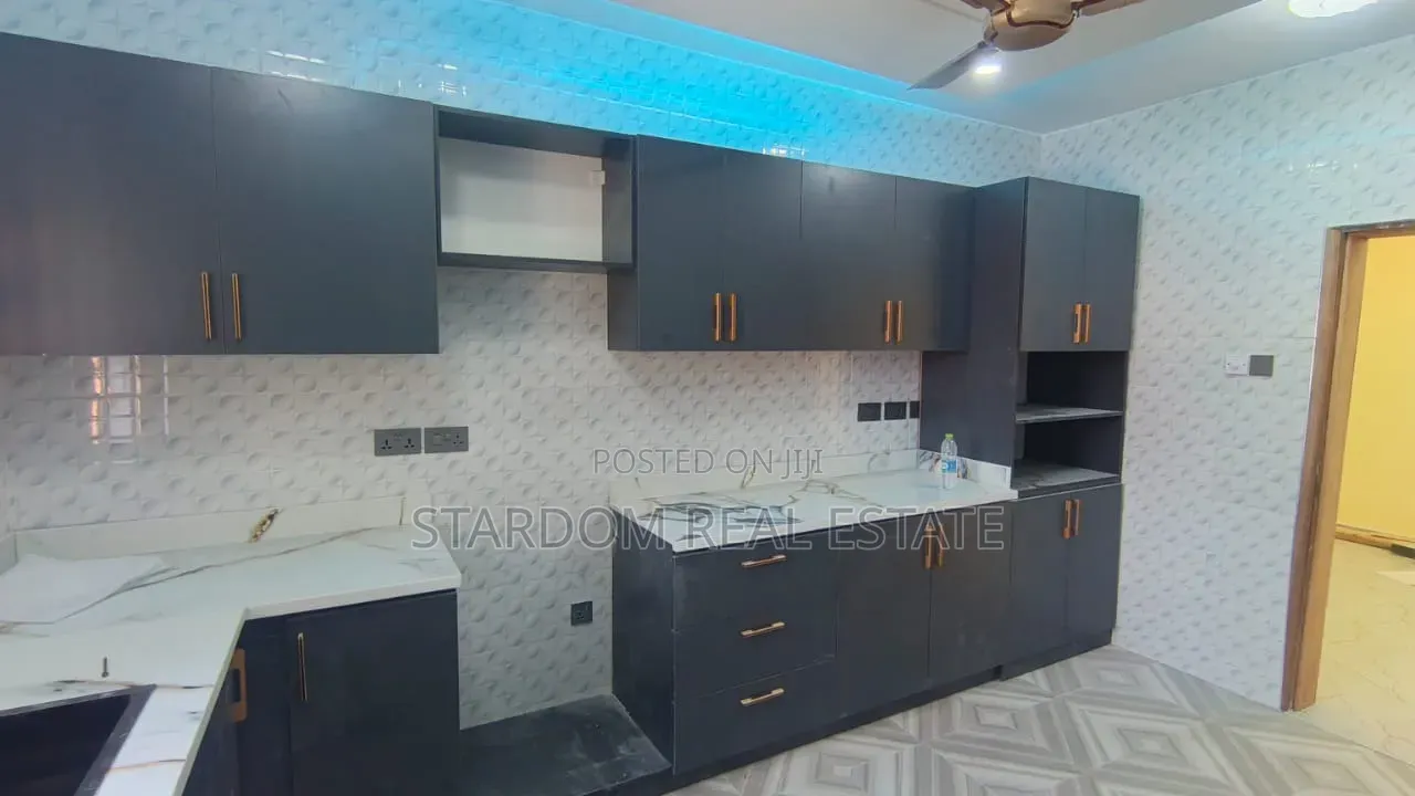 3bdrm Apartment in East Airport, Manet Junction for rent in Manet Junction