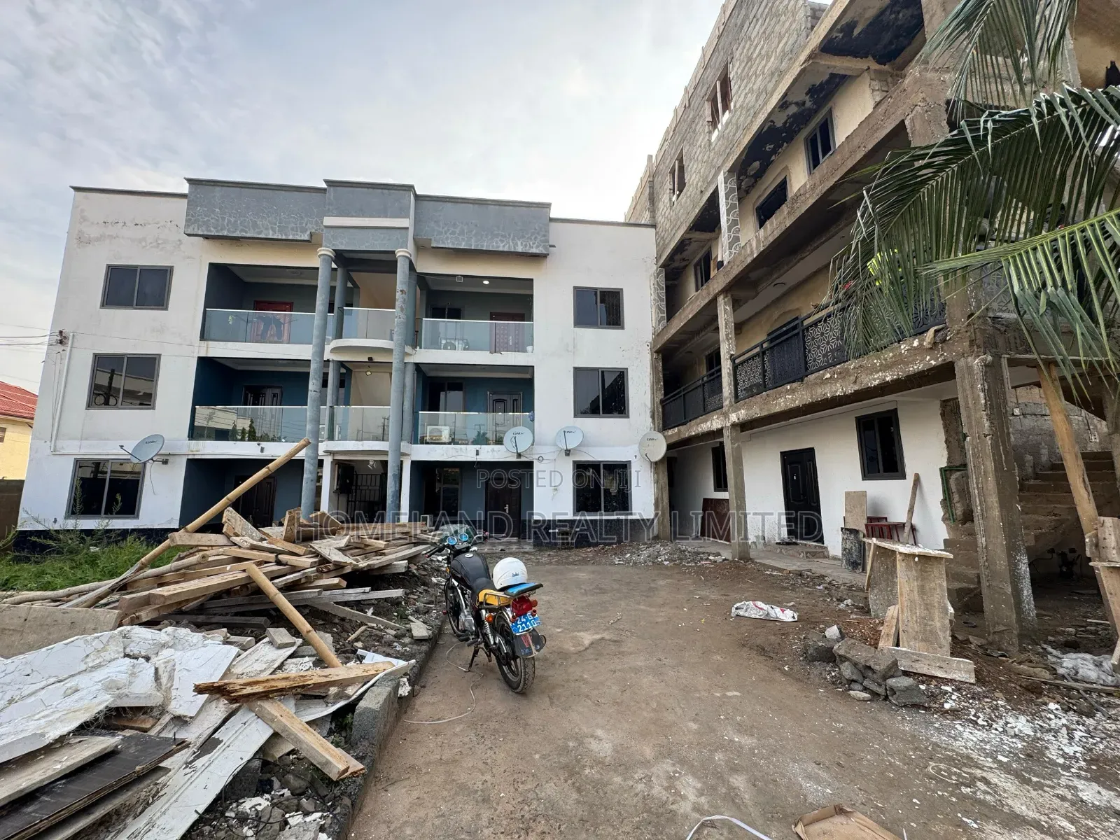 1bdrm Apartment in Ashaley Botwe, School Junction for rent in School Junction