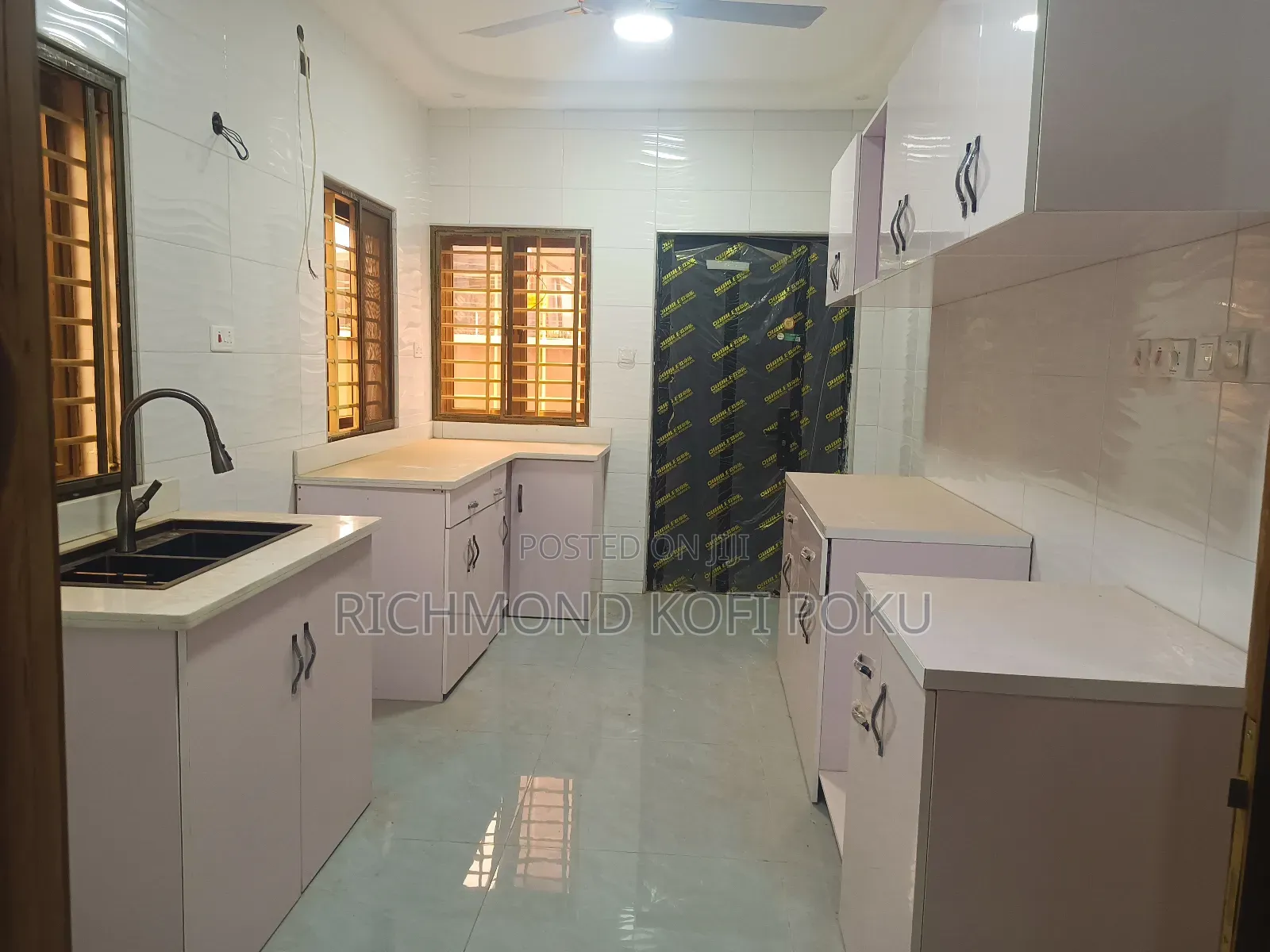 5bdrm House in Kofis Realty, Coca Cola for rent in Coca Cola