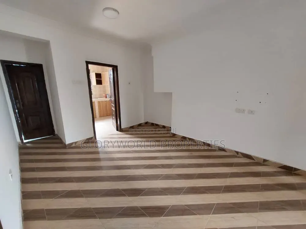 2bdrm Apartment in Baatsona Total for rent in Baatsona Total