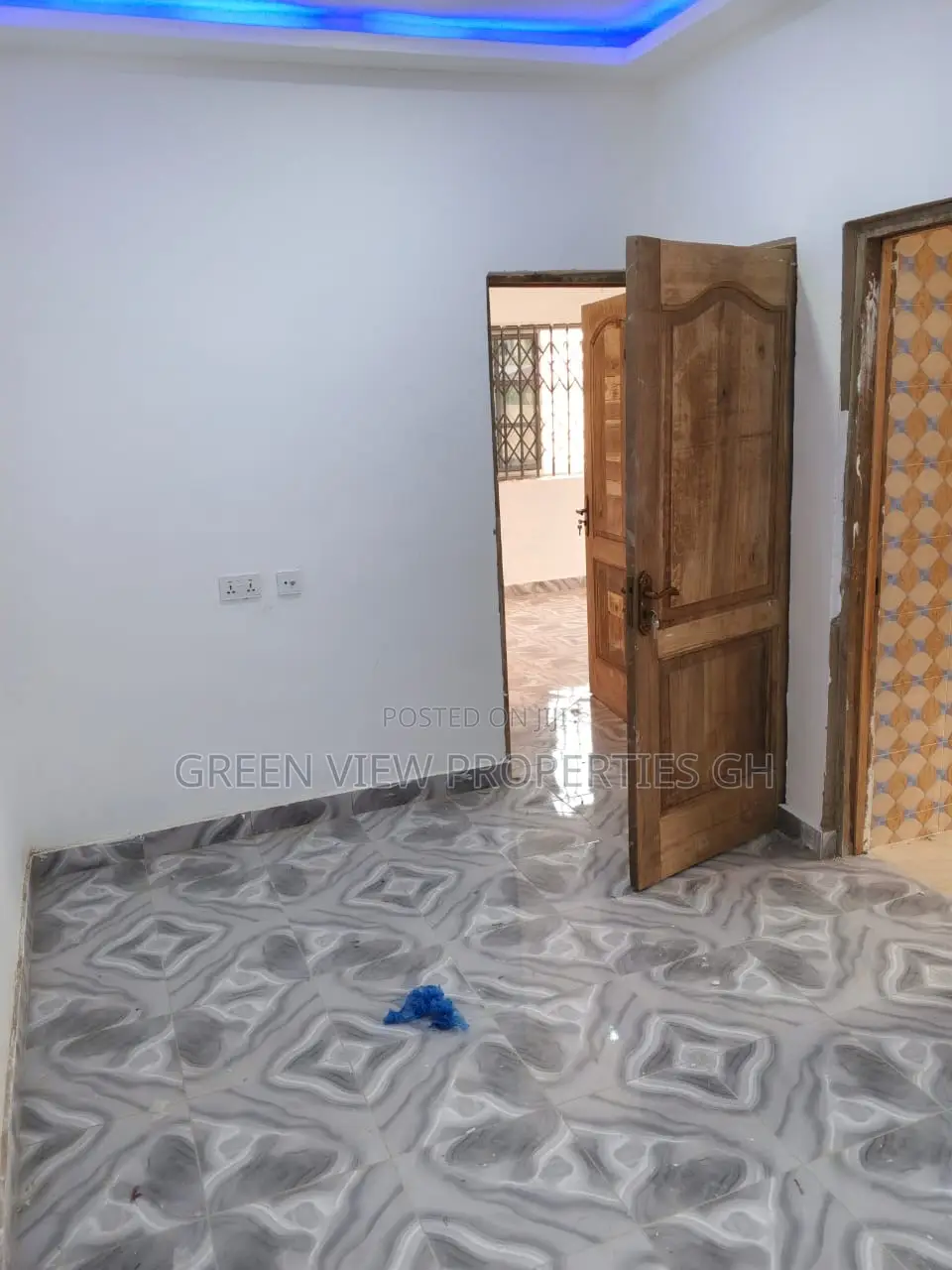 1bdrm Apartment in West Hills Mall Area for rent in West Hills Mall Area