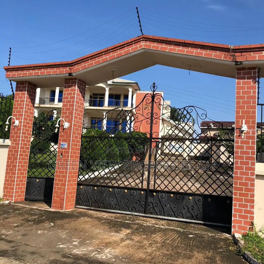Furnished 8bdrm Mansion in McCarthy Hill for sale in McCarthy Hill