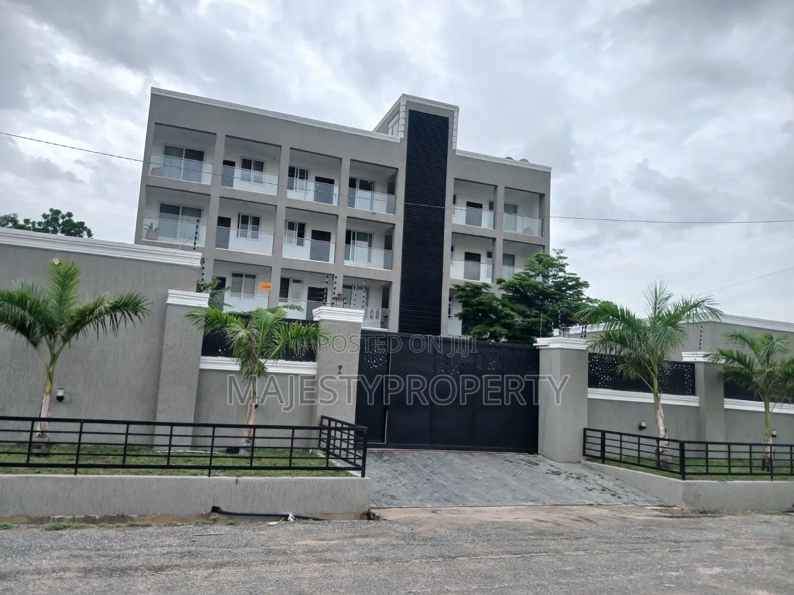1bedroom Airbnb for Rent at East Legon Ogbojo in American House