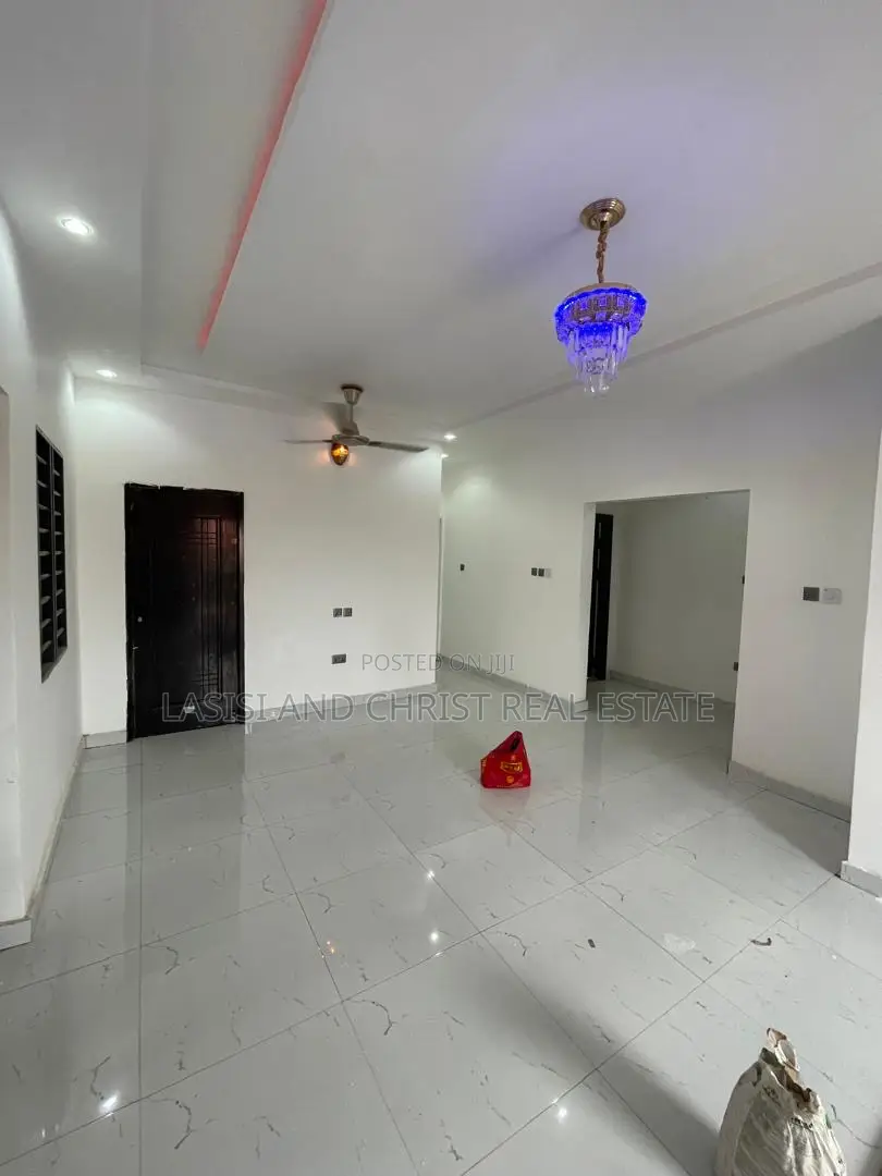 2bdrm Apartment in Lasisi And Christ, Kwabenya for rent in Kwabenya