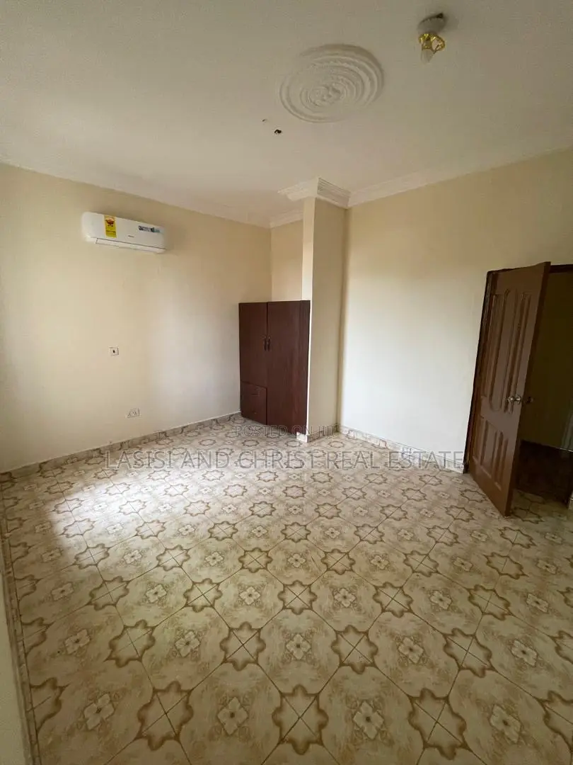 2bdrm Apartment in Lasisi And Christ, Kwabenya for rent in Kwabenya