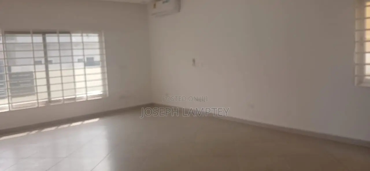 5bdrm Duplex in Joseph Lamptey, Manet Junction for rent in Manet Junction
