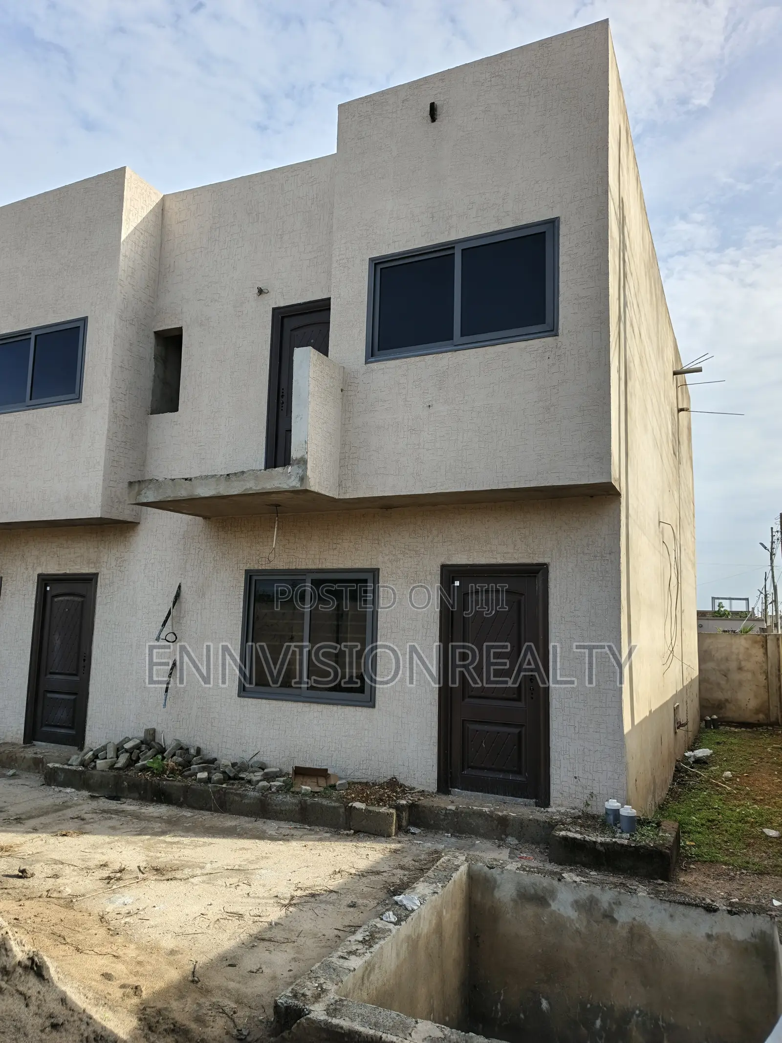 2bdrm Townhouse/Terrace in Accra Metropolitan for sale in Accra Metropolitan