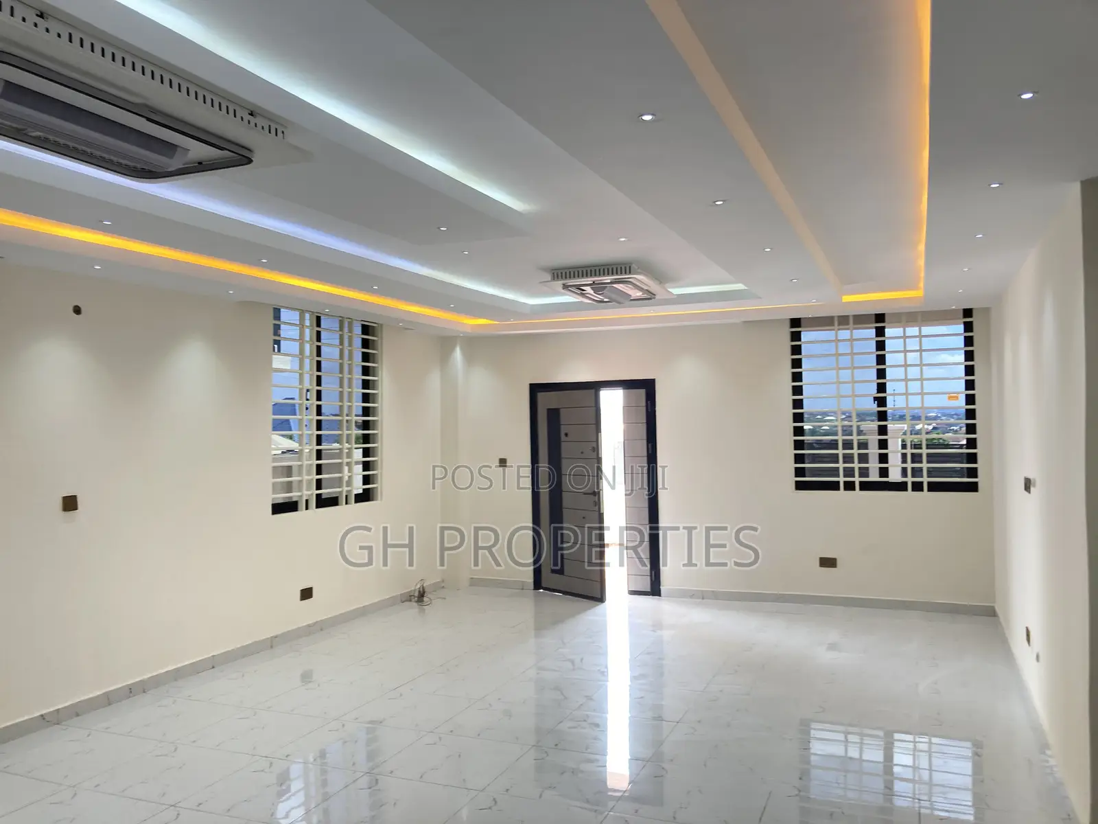 4bdrm Duplex in Sokoban Kwanwoma., Kumasi Metropolitan for sale in Kumasi Metropolitan