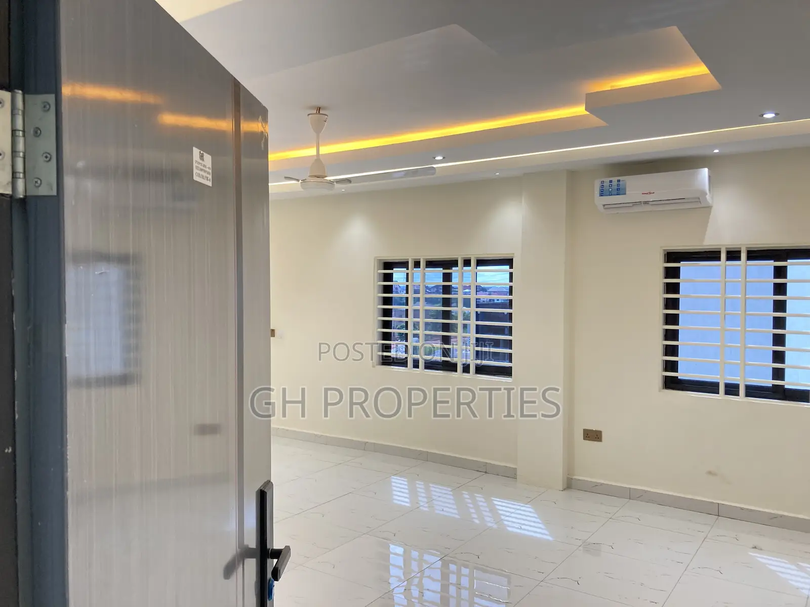 4bdrm Duplex in Sokoban Kwanwoma., Kumasi Metropolitan for sale in Kumasi Metropolitan