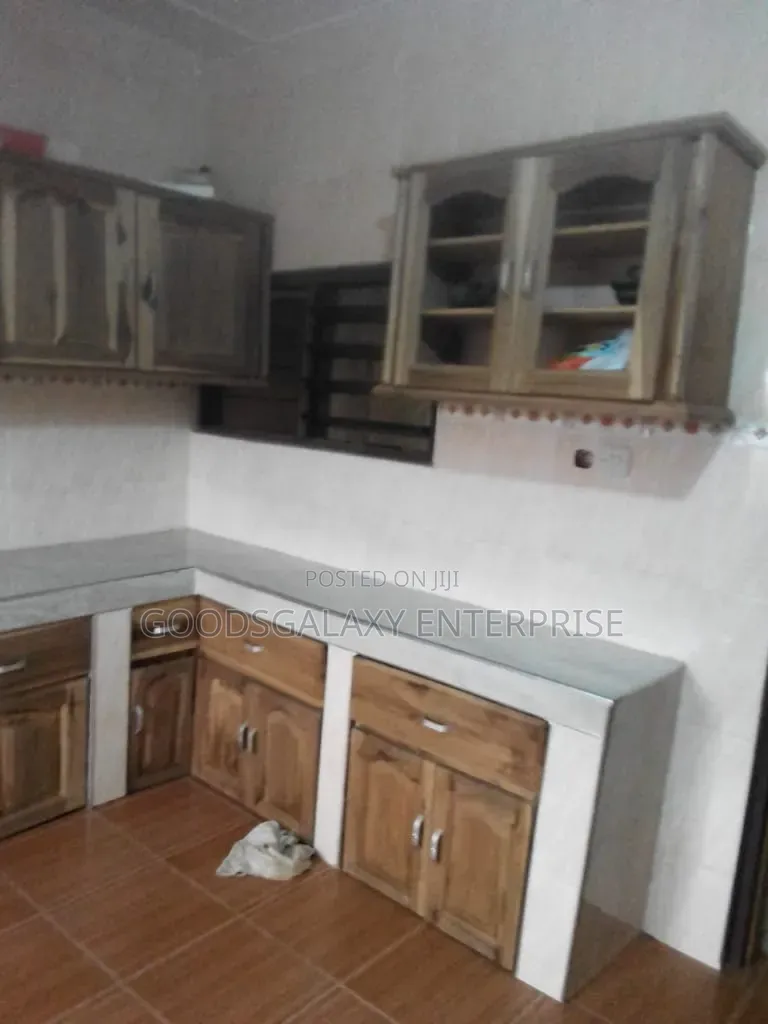 5bdrm House in Kumasi Metropolitan for sale in Kumasi Metropolitan