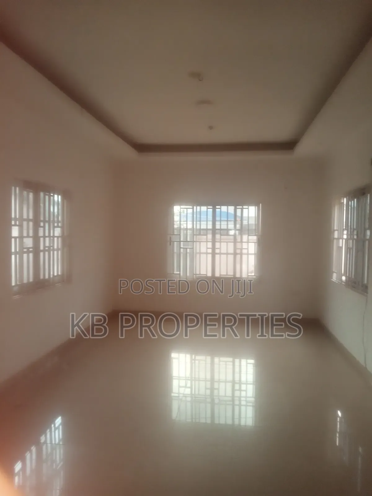 3bdrm House in Kb Properties, Baatsona Total for sale in Baatsona Total