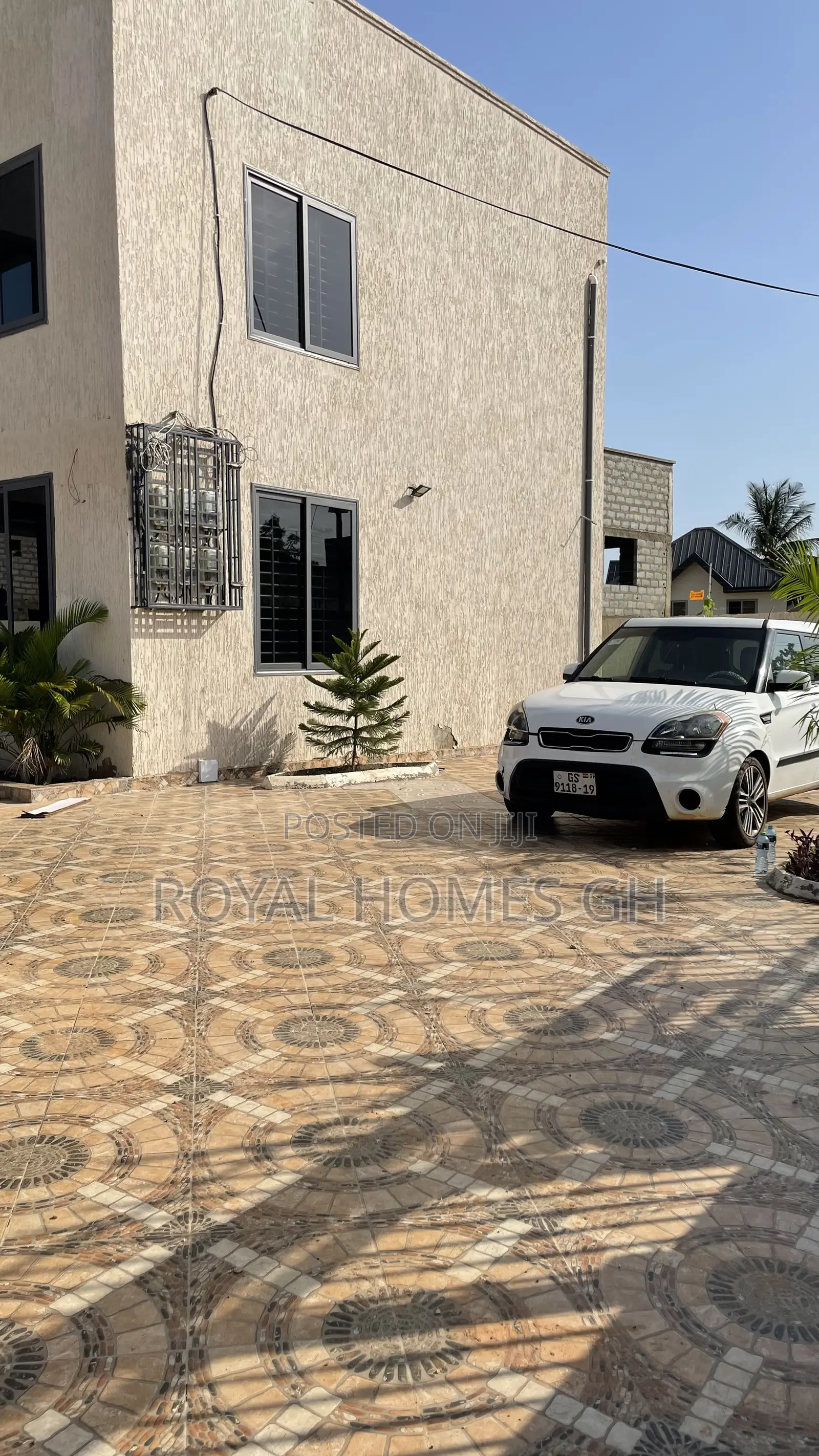 Furnished 1bdrm Apartment in Royal Homes Gh, East Legon for rent in East Legon