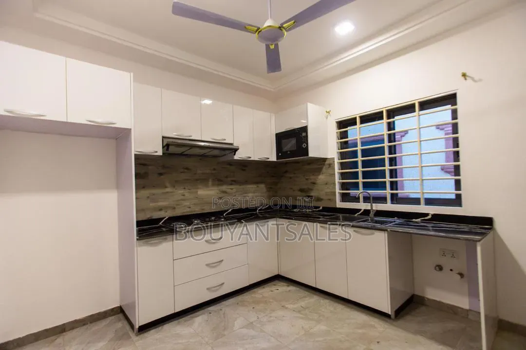 2bdrm Apartment in School Park Area for rent in School Park Area