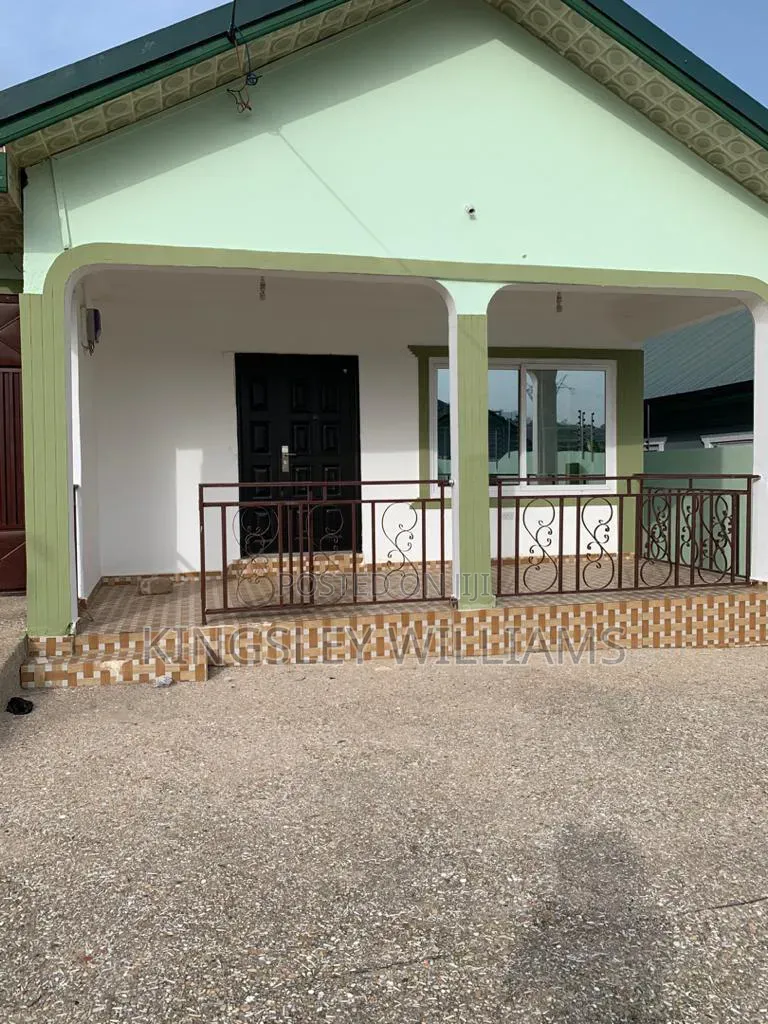 4bdrm House in Pokuase for sale in Pokuase