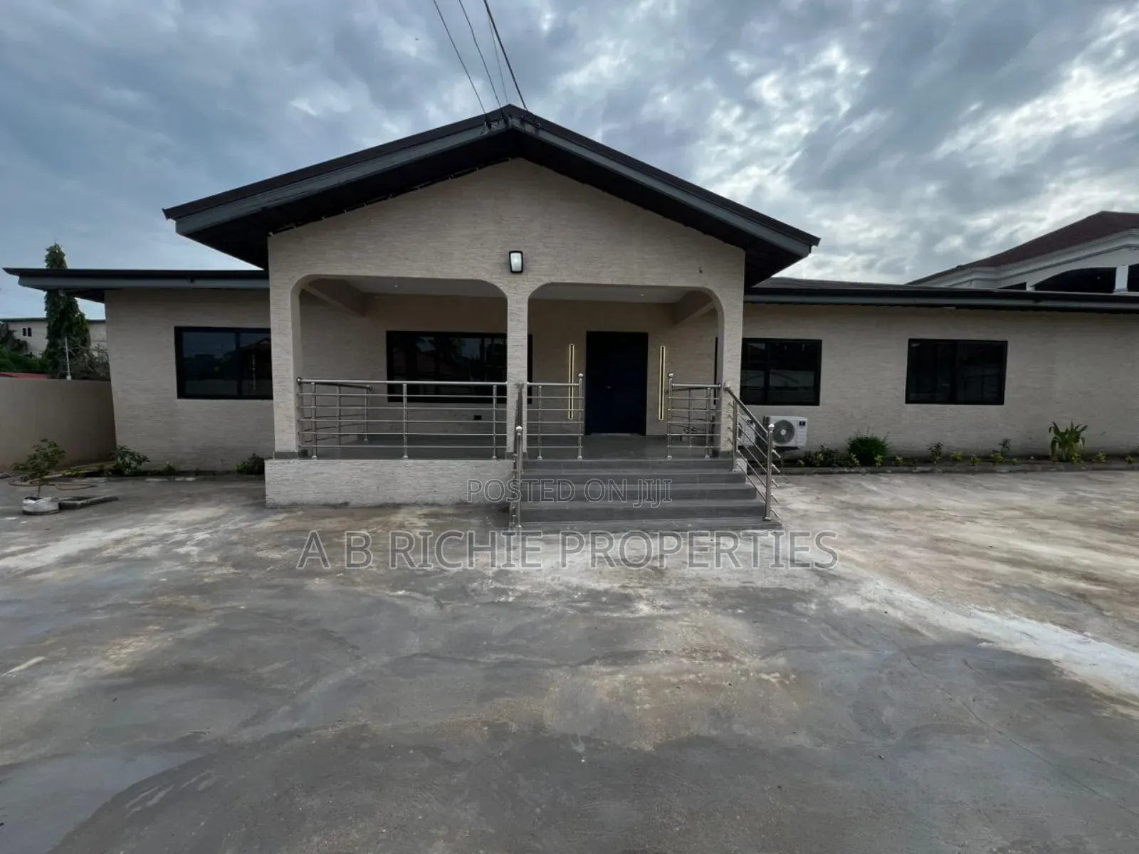 5bdrm Bungalow in Ab Richie Properties, Tseaddo for rent in Tseaddo