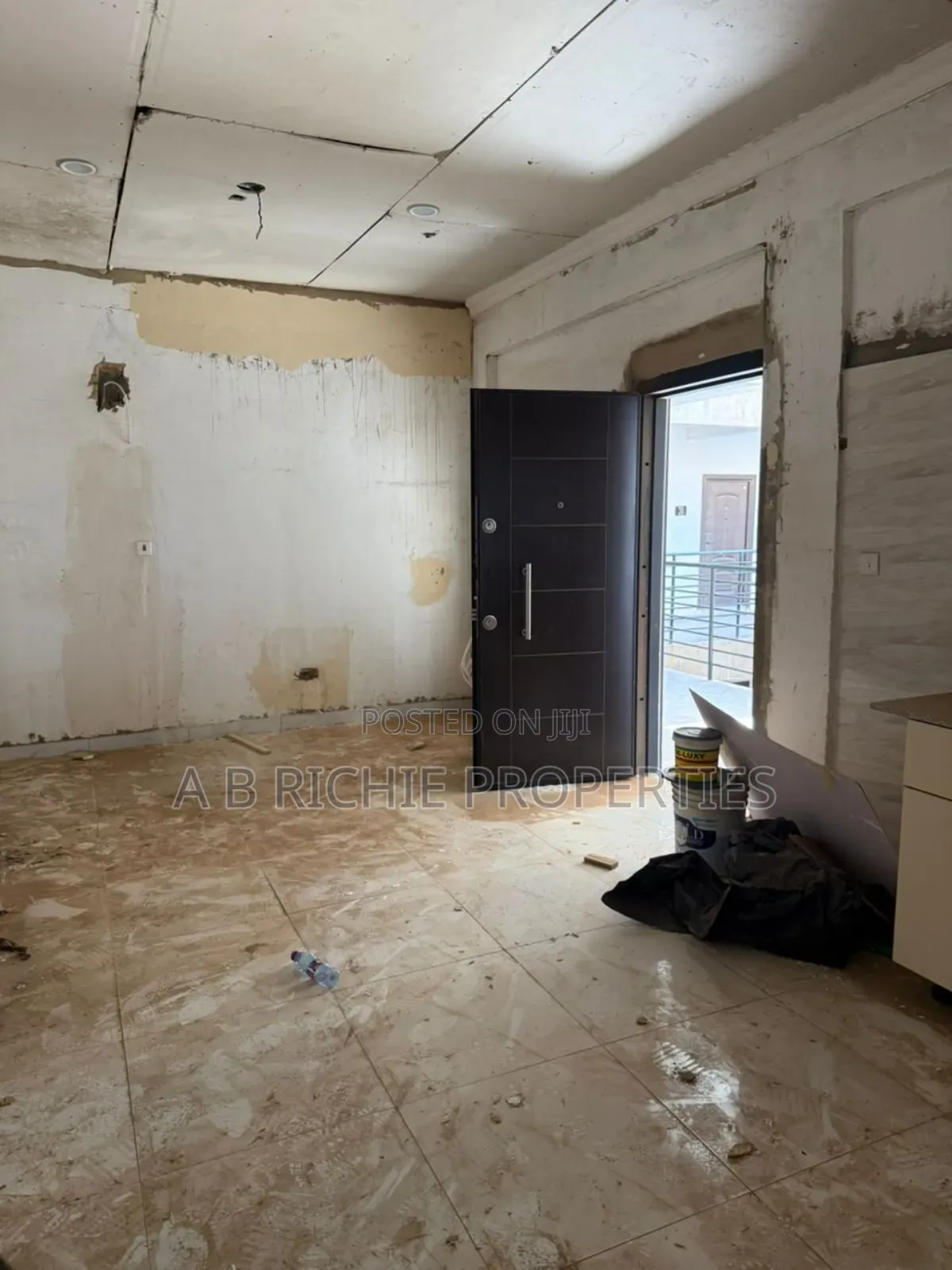 3bdrm Apartment in Ab Richie Properties, Kwabenya for sale in Kwabenya