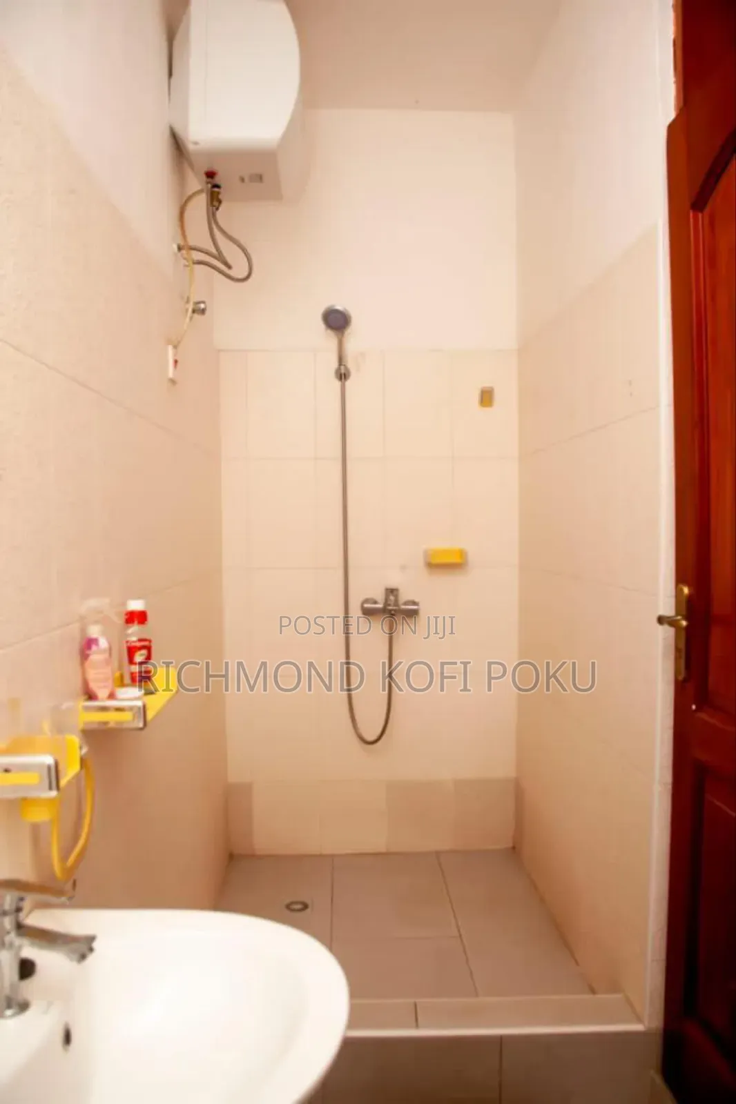 Furnished 2bdrm Apartment in Kofis Realty, Spintex for rent in Spintex