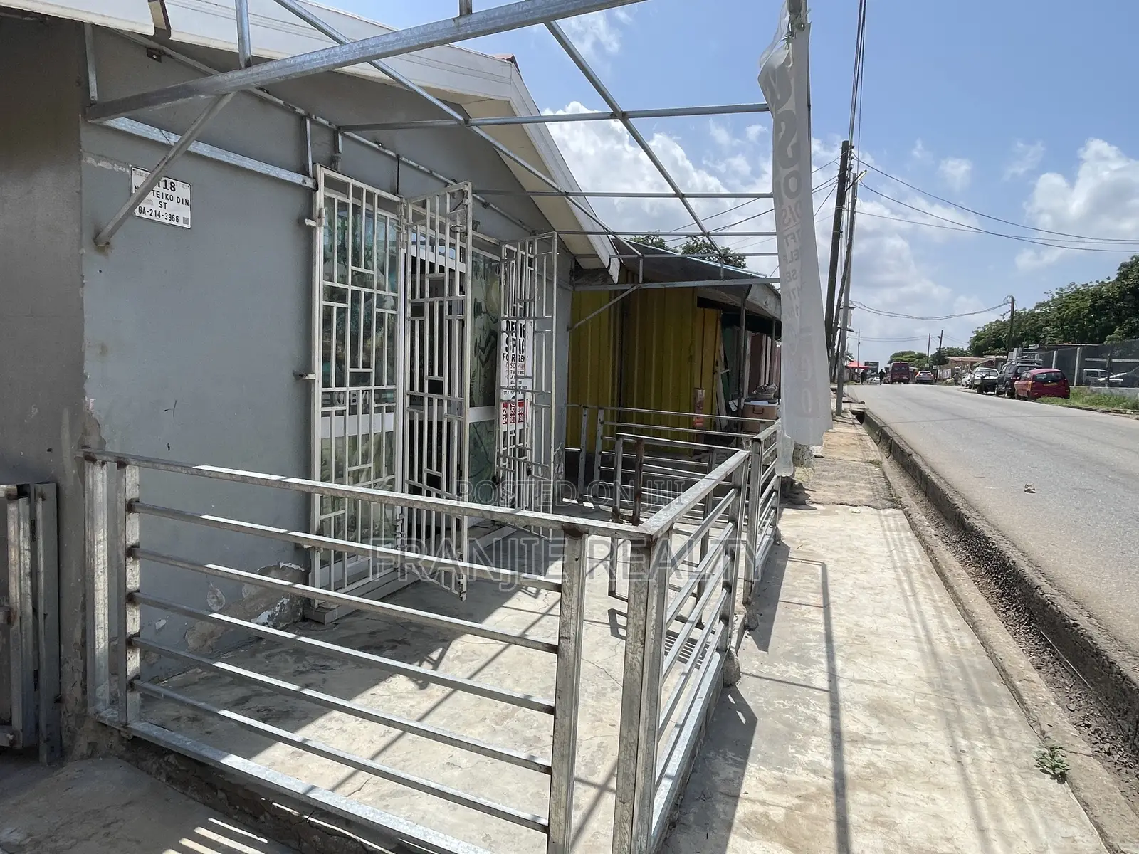 Shop for Rent at Awodome in Awudome Estate