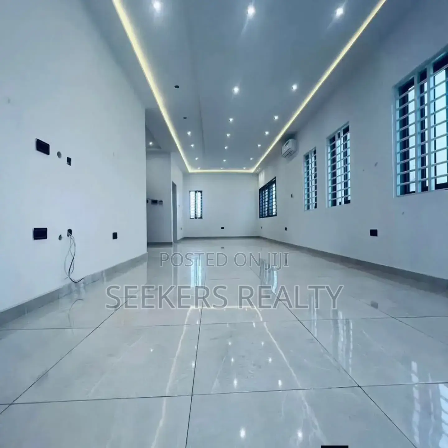 4bdrm House in Seekers Realty, American House for sale in American House