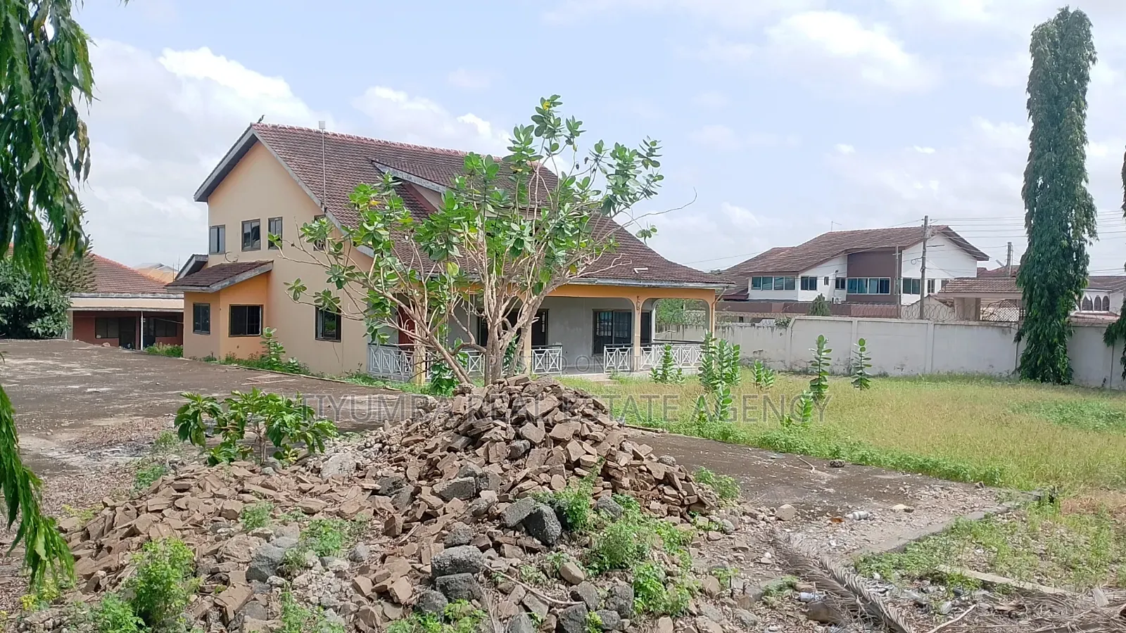 2 Half Plots of Land for Sale. in Police Station